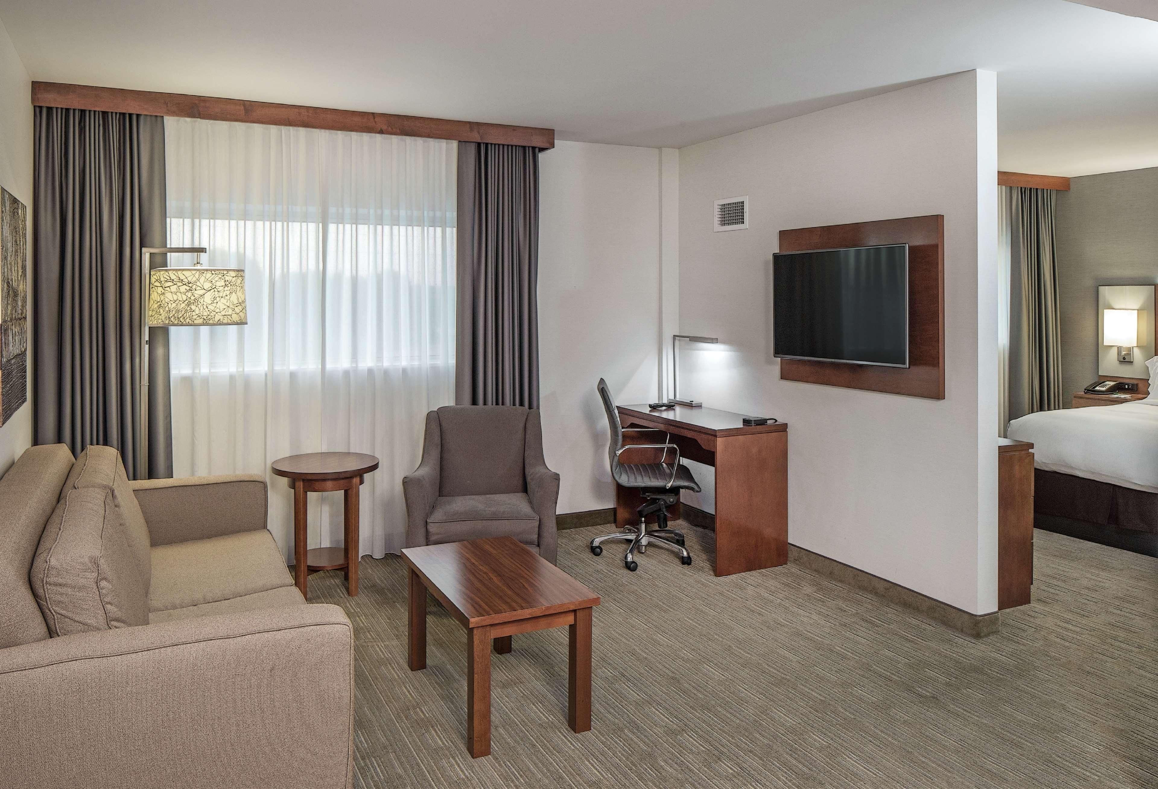 Hotel Doubletree By Hilton Omaha Southwest, Ne Zewnętrze zdjęcie