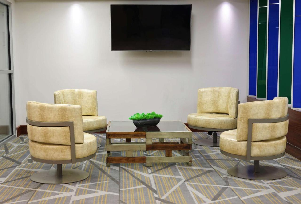 Hotel Doubletree By Hilton Omaha Southwest, Ne Zewnętrze zdjęcie